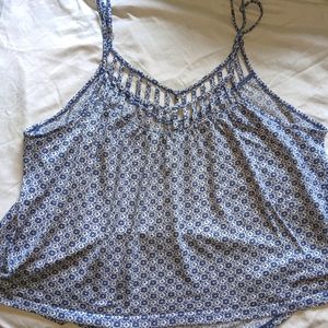 Mudd light blue floral tank w/ adorable neckline